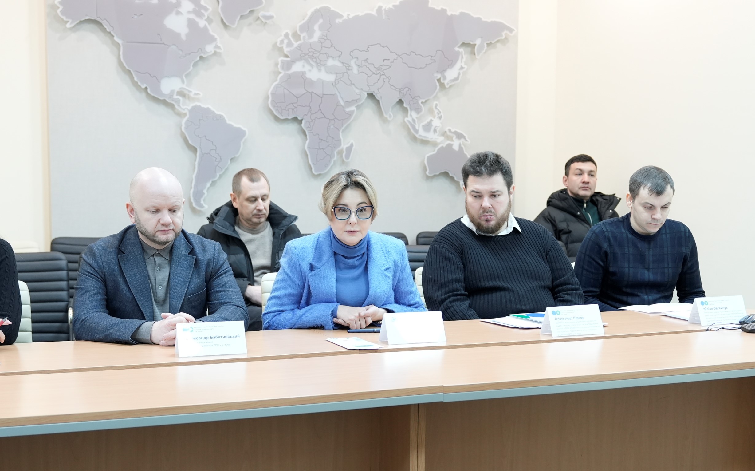 Фахівці ДПС Києва під час зустрічі  обговорили з бізнесом питання СМКОР. Фото № 3/2