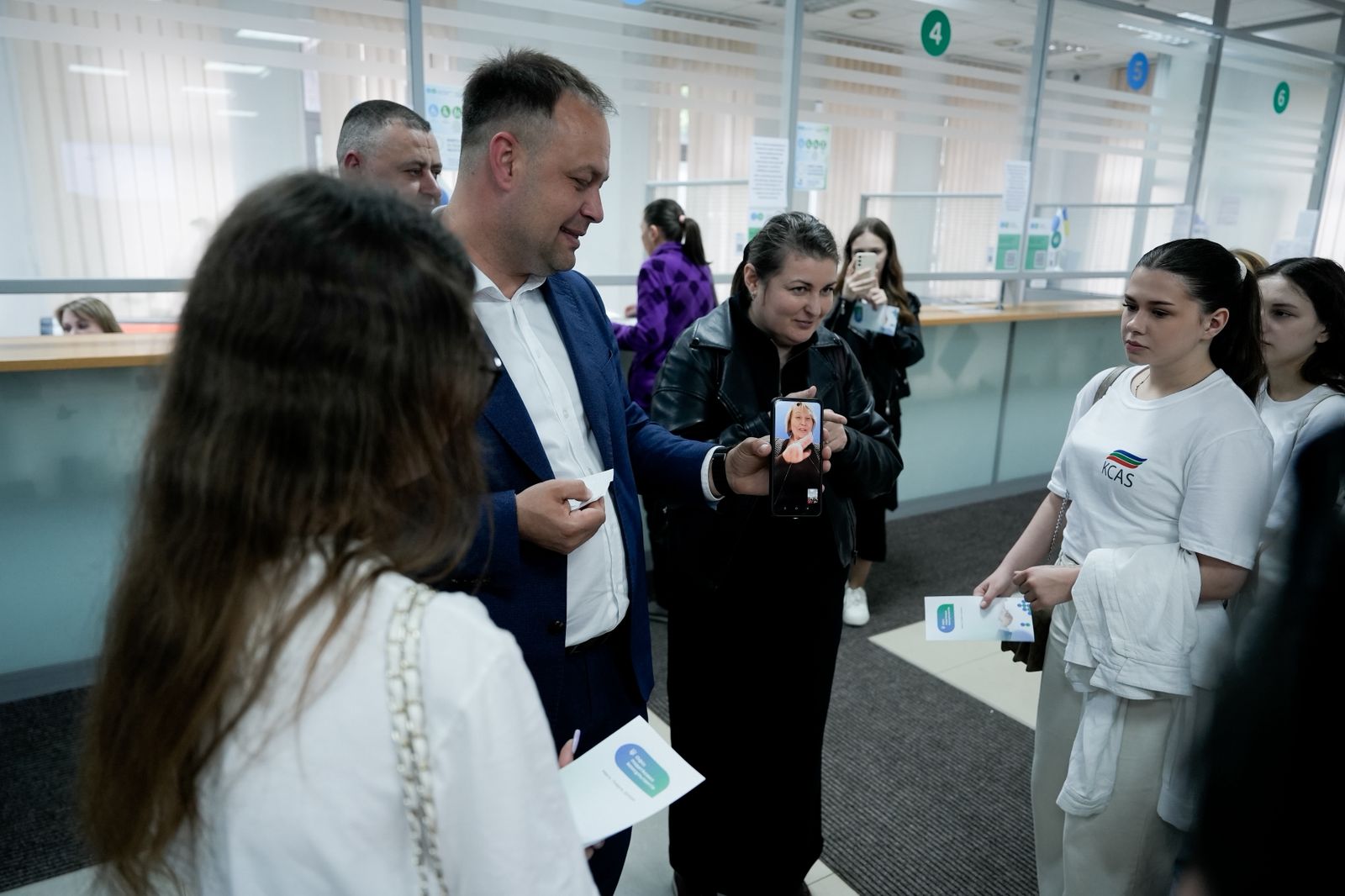 Безбар’єрність та сучасні сервіси: столична податкова провела ознайомчу зустріч для студентів. Фото № 11/10