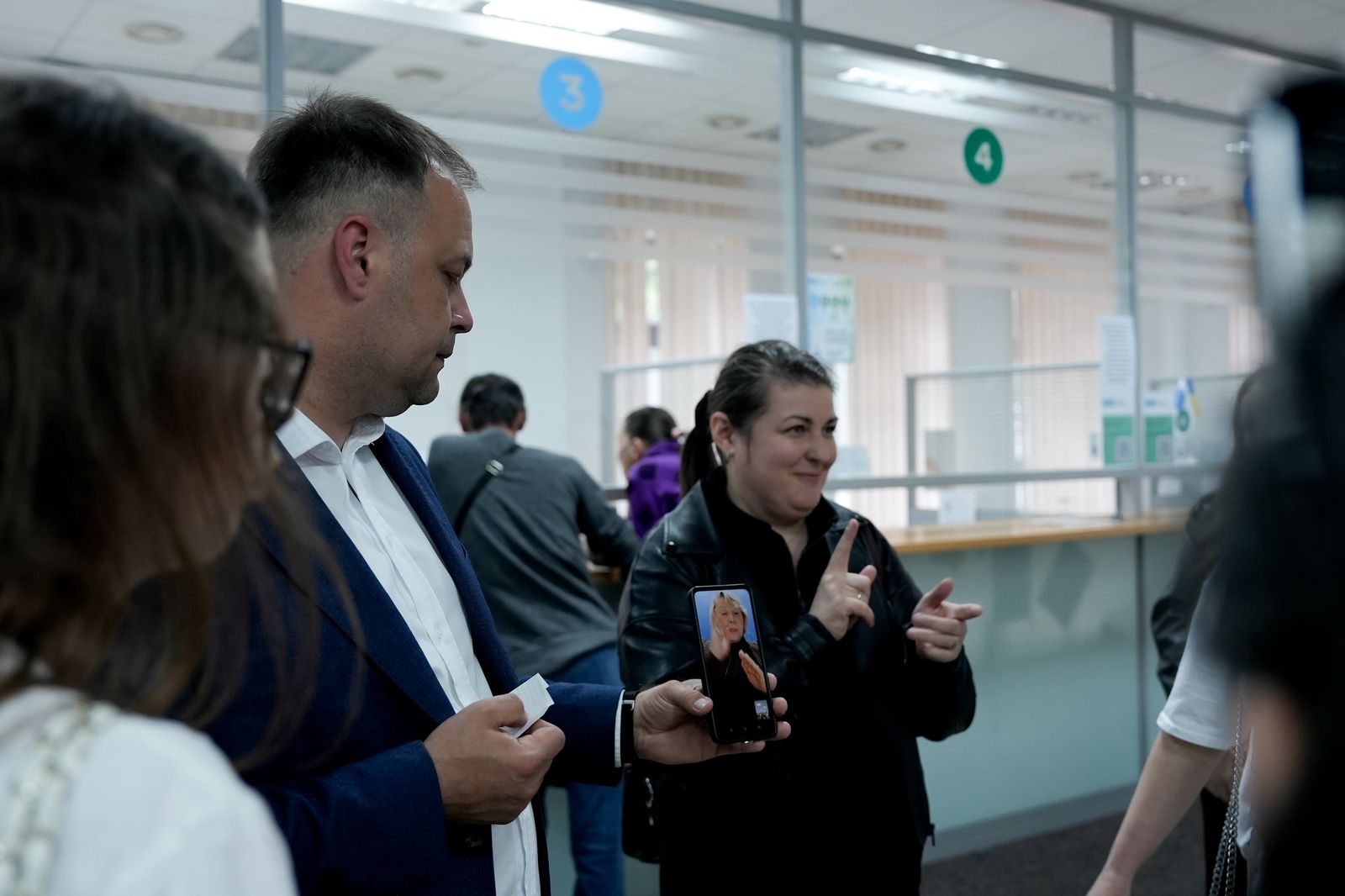 Безбар’єрність та сучасні сервіси: столична податкова провела ознайомчу зустріч для студентів. Фото № 14/13