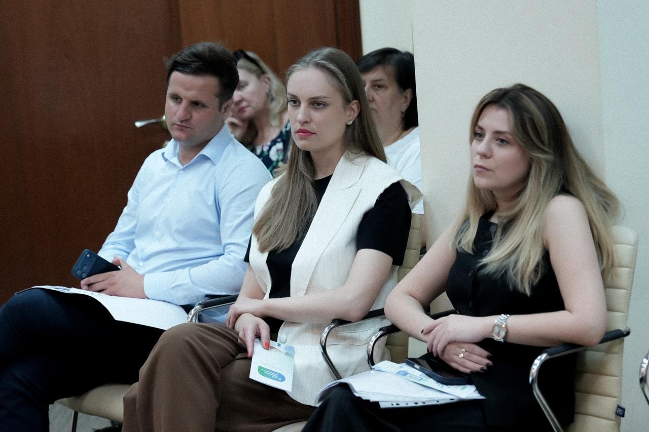 Відвертий діалог із столичним бізнесом: у ДПС Києва обговорили актуальні податкові питання. Фото № 4/3